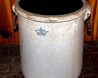 LARGE STONEWARE CROCK