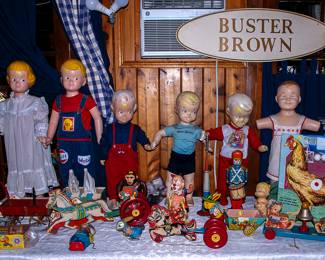 BUSTER BROWN