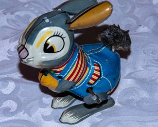 TIN LITHO JUMPING RABBIT