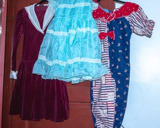 CHILDREN'S CLOTHING