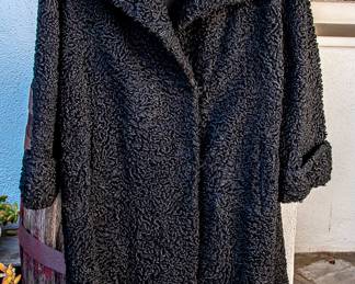 VINTAGE WOOL COAT