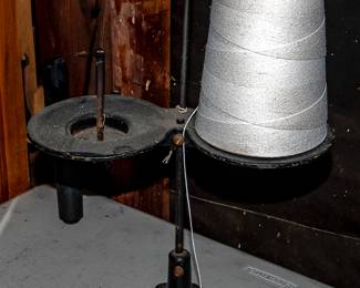 ANTIQUE STRING HOLDER