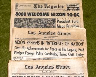 VINTAGE NEWSPAPER HEADLINES: NIXON RESIGNS - FORD PRESIDENT