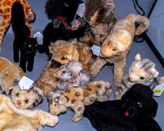 VINTAGE STEIFF STUFFED ANIMALS