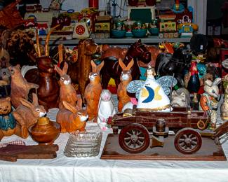 WOODEN ANIMALS