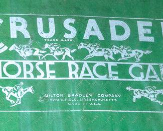 VINTAGE MILTON BRADLEY HORSE RACE GAME