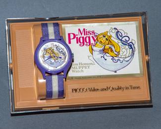 VINTAGE MISS PIGGY WATCH