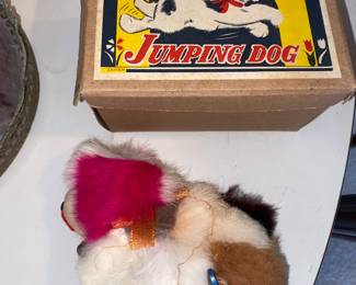 Jumping dog wind up toy with box