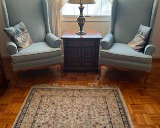 Pair Queen Anne chairs 
Wool area rug 