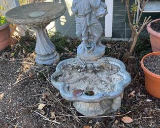 Concrete figures 
Birdbath 