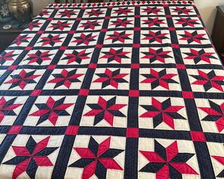 Hand quilted stare quilt 