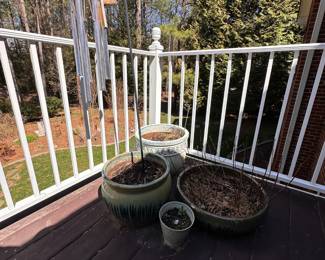 pots