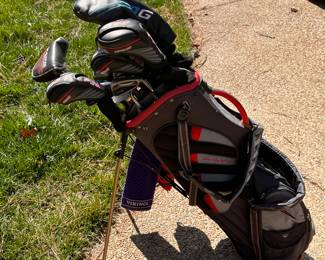 Ping Irons and woods of different series. All in very good shape. Buy some or all of them. Other golf clubs available too.