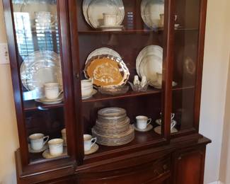 Matching China Cabinet
Noritake China Set-Rothchild