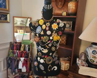 Vintage Costume Jewelry