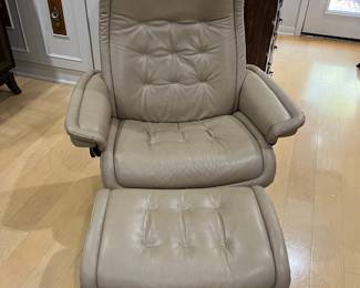 Leather chair and ottoman