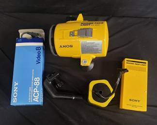 Lot # : 577 - Sony HVL-80DA under water video light