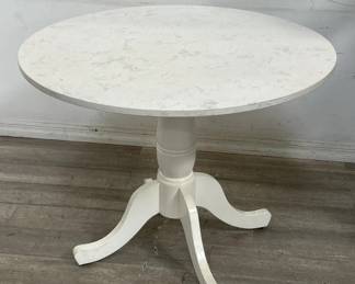 Lot # : 550 - Marble top round table