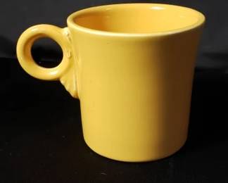 Lot # : 296 - Origial Fiesta pottery yellow mug