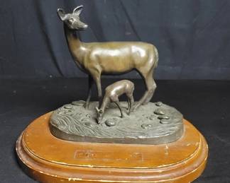 Lot # : 621 - Brass deer sculpture on a wood base