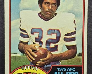Lot # : 40 - 1976 Topps #300 O.J. Simpson Football Card.