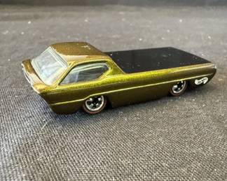 Lot # : 253z - Vintage 1967 Hot Wheels Redline Deora truck