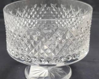 Lot # : 374 - Waterford crystal Alana footed bowl