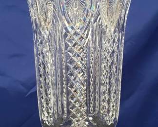 Lot # : 133 - Waterford crystal Master Craft vase