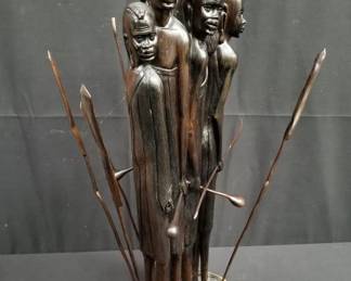 Lot # : 119 - Hand carved African unity sculpture ebony wood