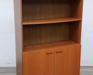 Lot # : 70 - Danish mid-century bookcase