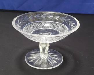 Lot # : 118 - Waterford crystal compote