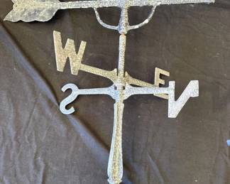 Lot # : 238z - Vintage metal weather vane