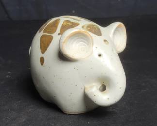 Lot # : 630 - Vintage pottery elephant bank