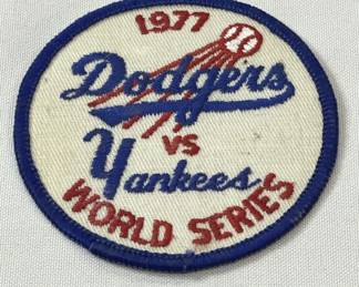 Lot # : 318z - 1977 World Series Dodgers vs Yankees patch