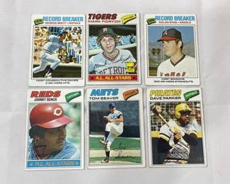 Lot # : 325z - Lot of 1977 Topps baseball cards