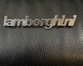 Lot # : 700v - Vintage Lamborghini chrome car emblem