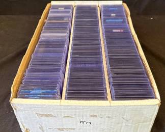 Lot # : 248z - Large group of card sleeves