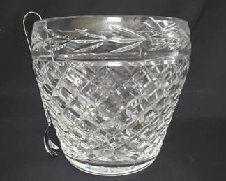 Lot # : 22 - Waterford crystal Glandore ice bucket