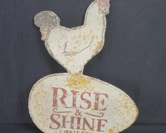 Lot # : 643 - Tin rooster sign