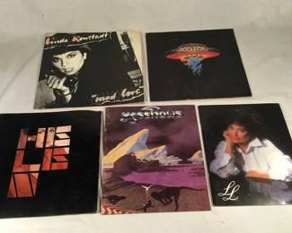 Lot # : 601f - Group of concert tour programs (box)