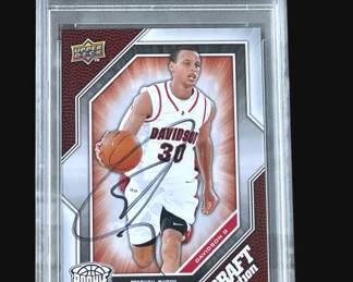 Lot # : 284z - Stephen Curry autographed rookie card 2009