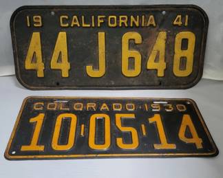 Lot # : 695 - 2 vintage license plates