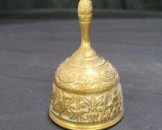 Lot # : 332 - Vintage brass bell