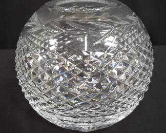 Lot # : 125 - Waterford crystal rose bowl