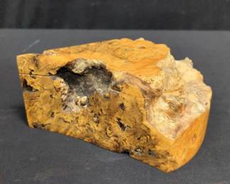 Lot # : 170 - Burl wood nesting boxes