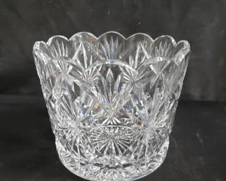 Lot # : 109 - Waterford crystal ice bucket