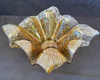 Lot # : 204z - Vintage hand blown amber art glass bowl