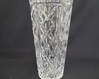 Lot # : 504 - Waterford crystal Kileen column flower vase