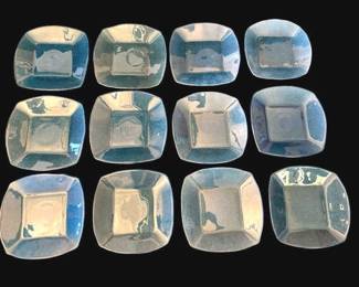 Lot # : 315z - Group of vintage aqua blue plates
