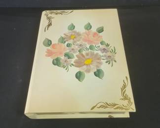 Lot # : 353 - Hand painted wood book shape box
